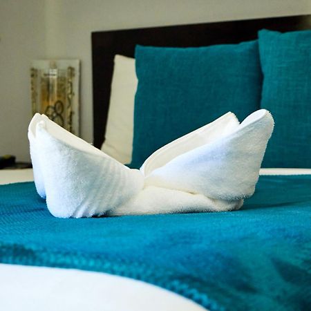 Laha Hotel Маун Екстер'єр фото