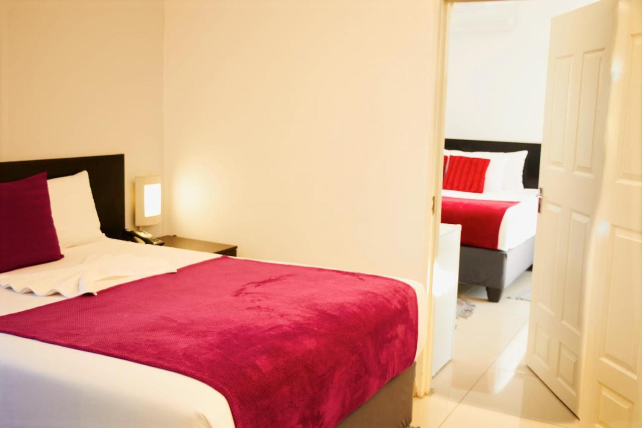 Laha Hotel Маун Екстер'єр фото