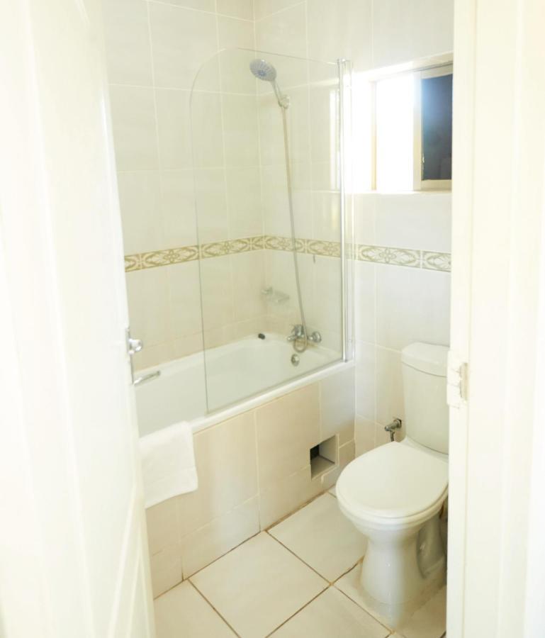 Laha Hotel Маун Екстер'єр фото