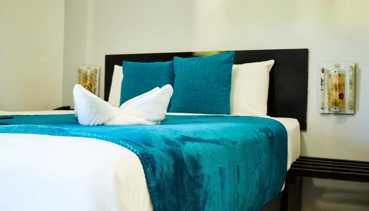 Laha Hotel Маун Екстер'єр фото