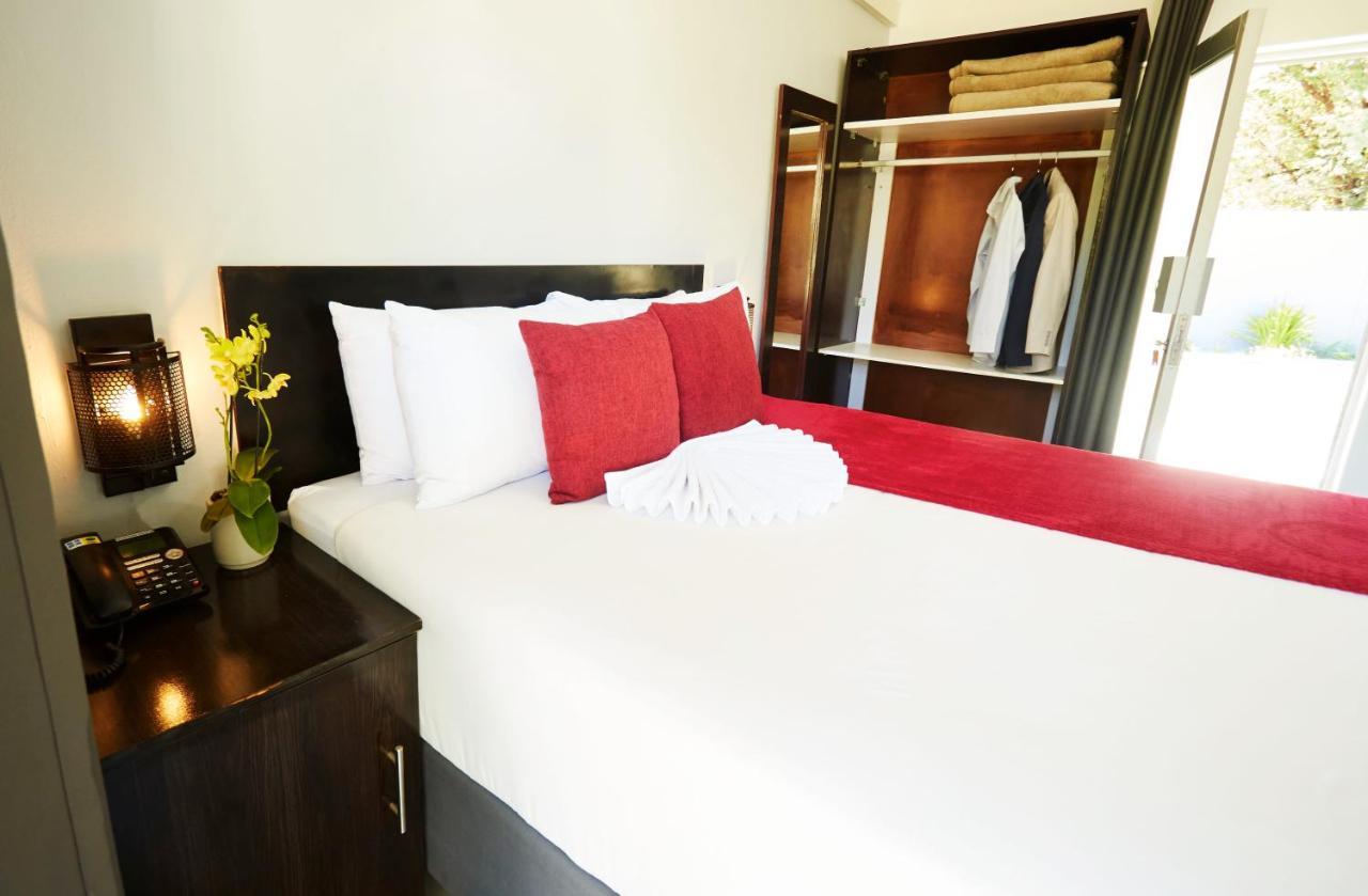 Laha Hotel Маун Екстер'єр фото